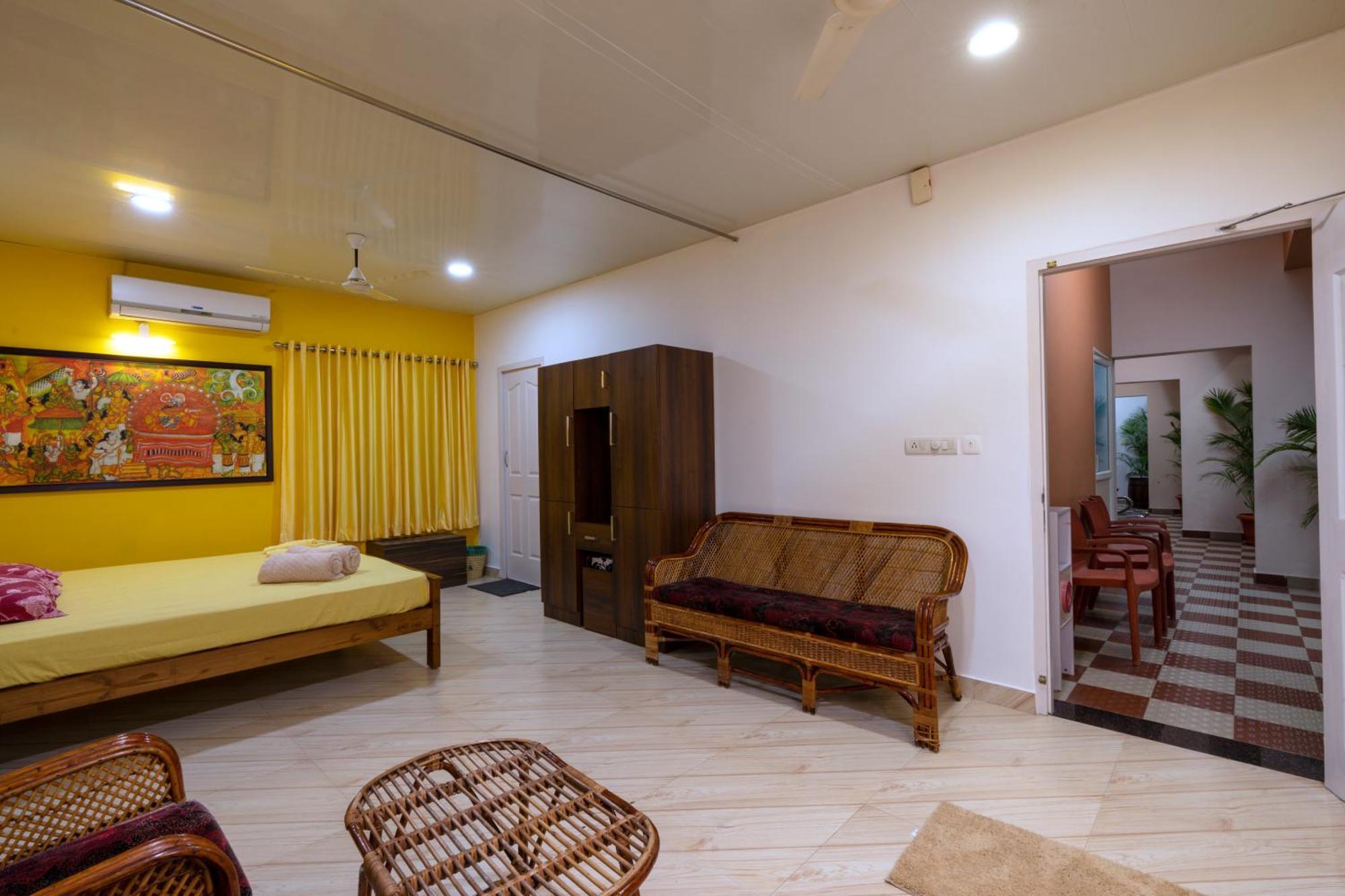 Vasudevam Premium Suites Thiruvananthapuram Bagian luar foto