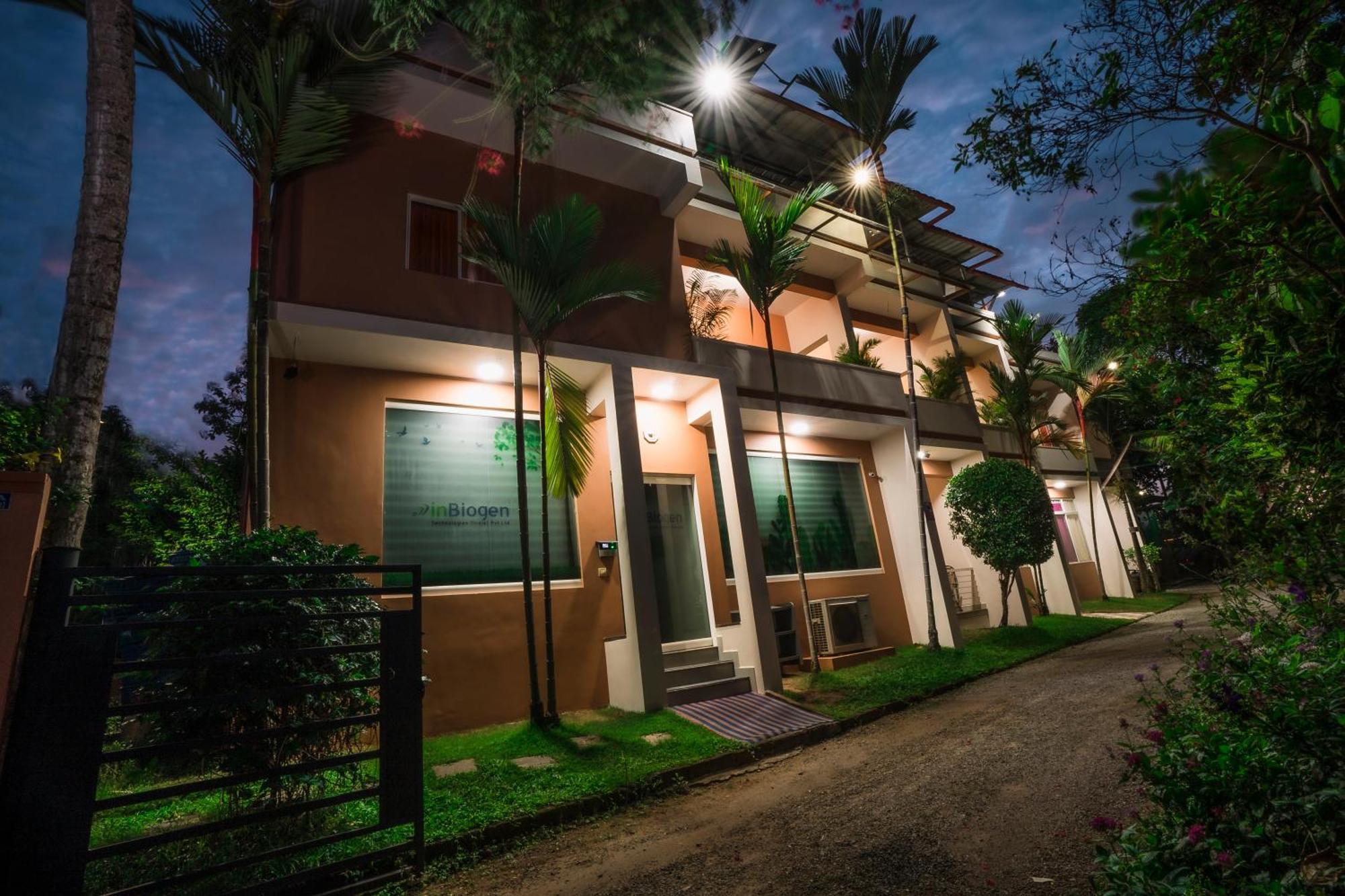 Vasudevam Premium Suites Thiruvananthapuram Bagian luar foto