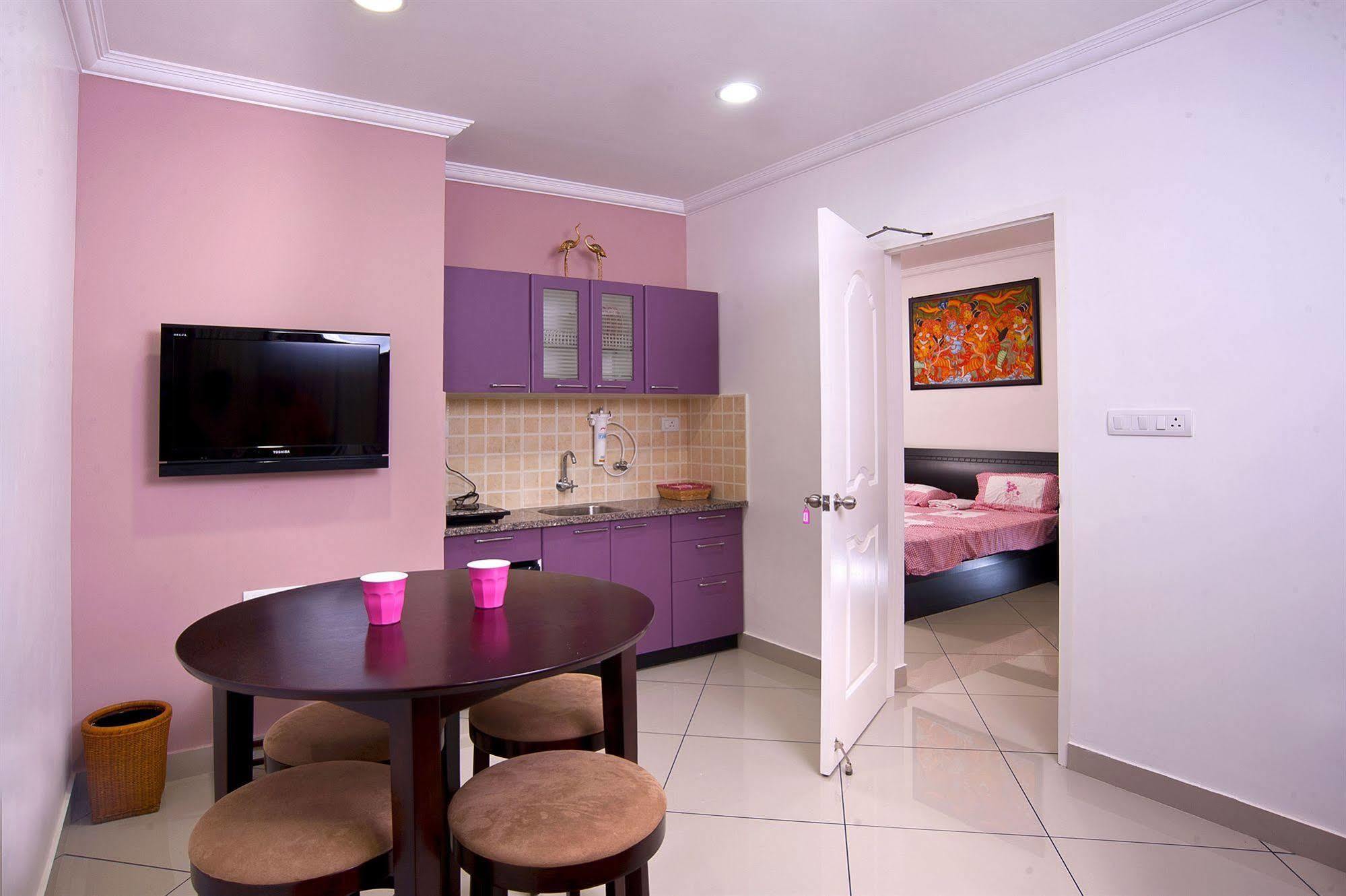 Vasudevam Premium Suites Thiruvananthapuram Bagian luar foto